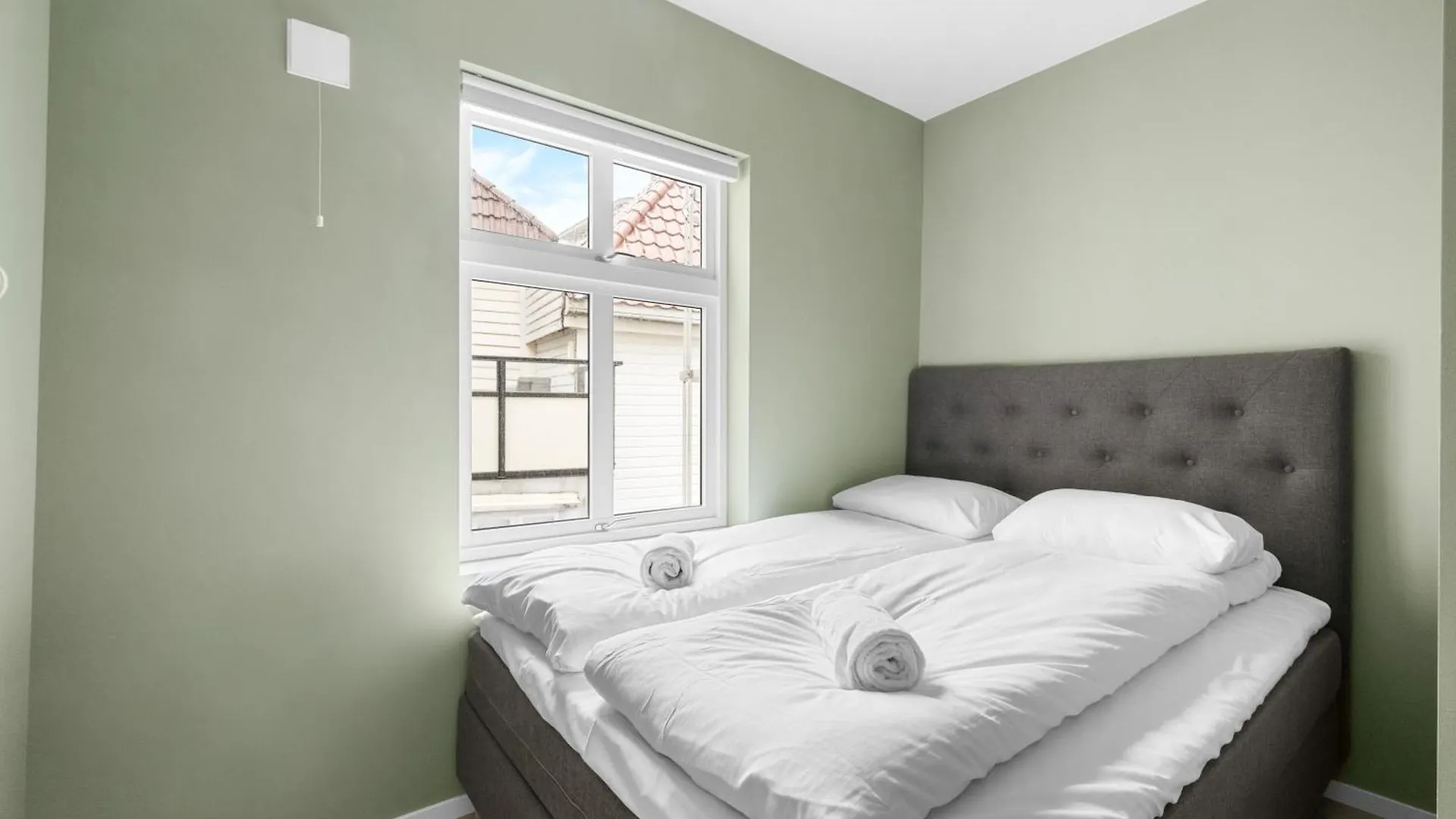 Bergen Beds Apartments I Urban Escape
