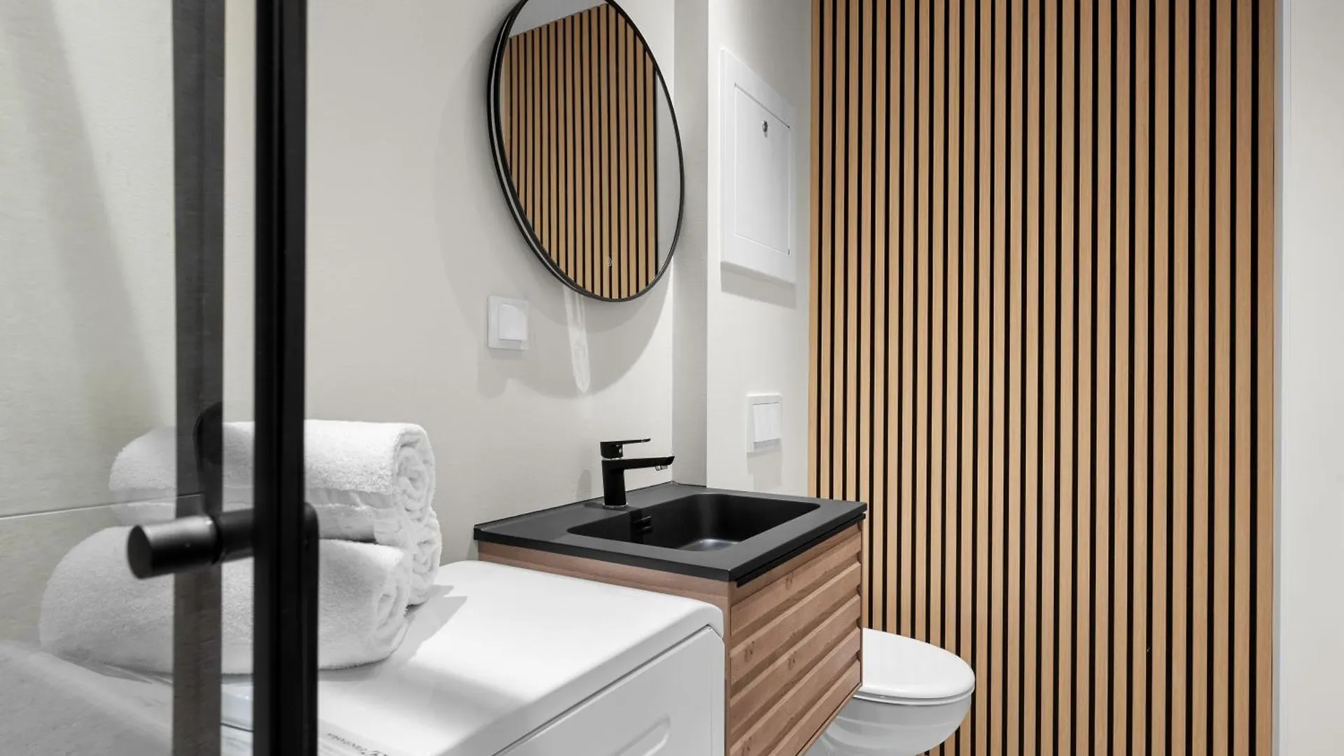 Bergen Beds Apartments I Urban Escape